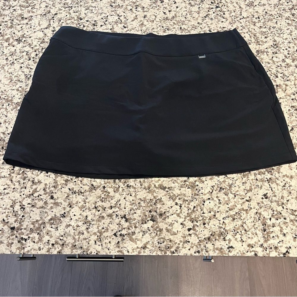 Greg Norman PlayDry Black Golf Skort Women’s XXL Pull-On Athletic Skort